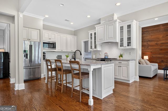 845 Walnut River Trail, Hoschton, GA 30548