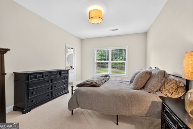 845 Walnut River Trail, Hoschton, GA 30548