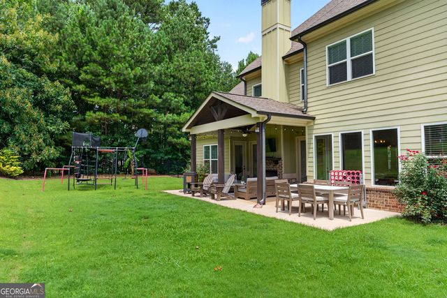 845 Walnut River Trail, Hoschton, GA 30548