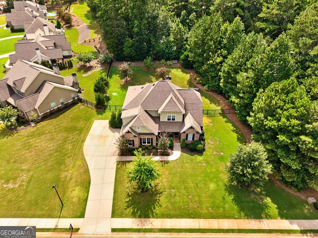 845 Walnut River Trail, Hoschton, GA 30548