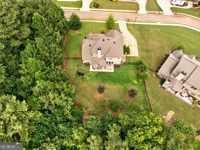845 Walnut River Trail, Hoschton, GA 30548
