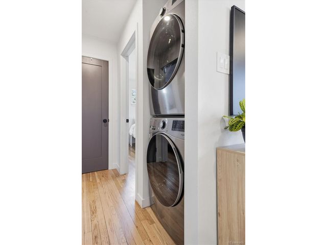 1087 Wolff St, Denver, CO 80204