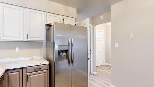 548 Star Villa Circle SE, Rio Rancho, NM 87124
