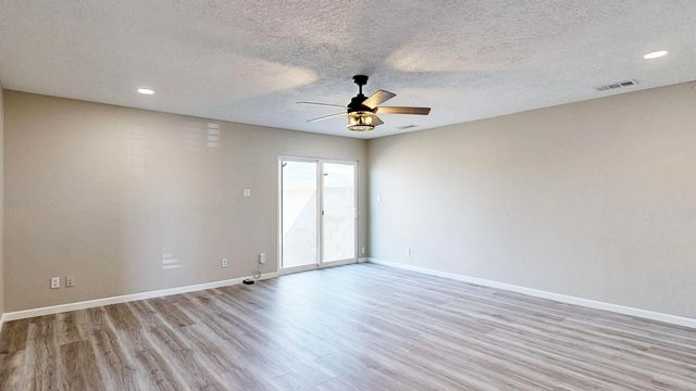 548 Star Villa Circle SE, Rio Rancho, NM 87124