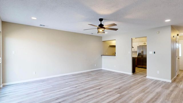 548 Star Villa Circle SE, Rio Rancho, NM 87124