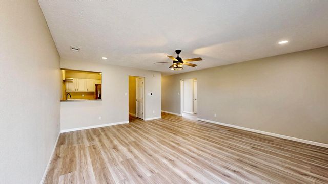 548 Star Villa Circle SE, Rio Rancho, NM 87124