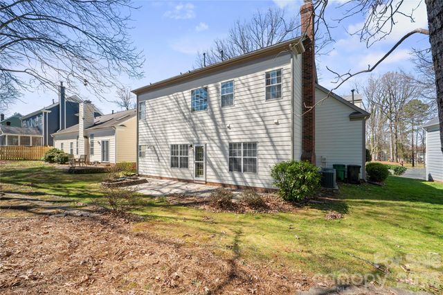 6107 Park Hill Road, Charlotte, NC 28277