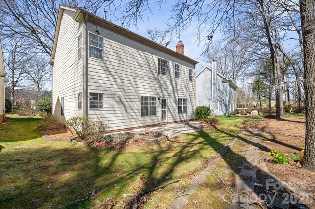 6107 Park Hill Road, Charlotte, NC 28277