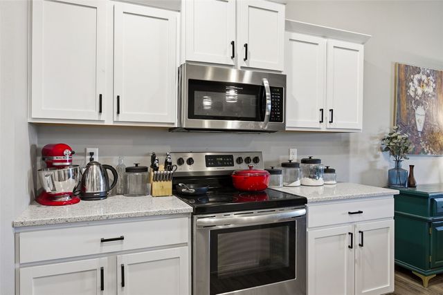 1410 Legend Drive, Tiffin, IA 52340