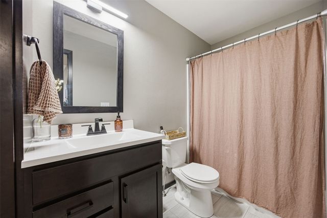 1410 Legend Drive, Tiffin, IA 52340