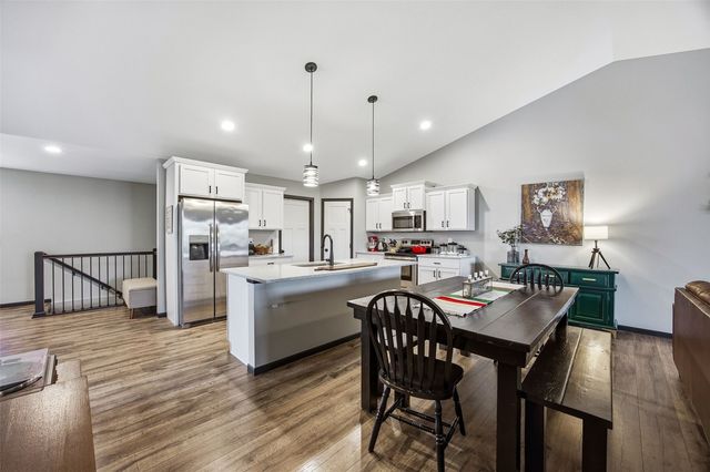 1410 Legend Drive, Tiffin, IA 52340