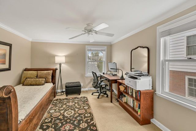 6209 N Berkeley BOULEVARD, Whitefish Bay, WI 53217