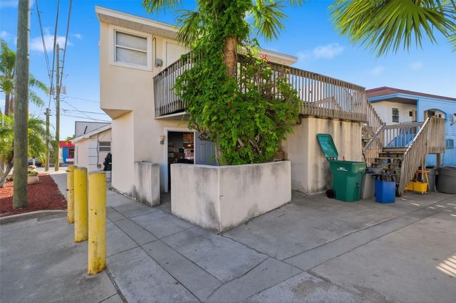 531 ATHENS STREET, Tarpon Springs, FL 34689