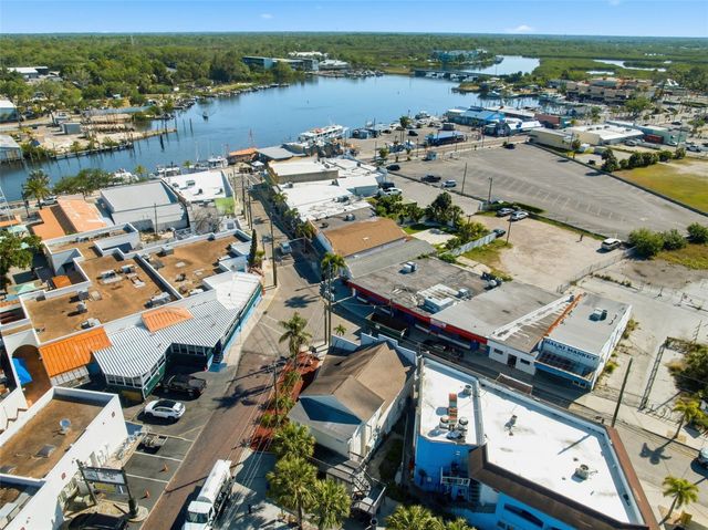 531 ATHENS STREET, Tarpon Springs, FL 34689