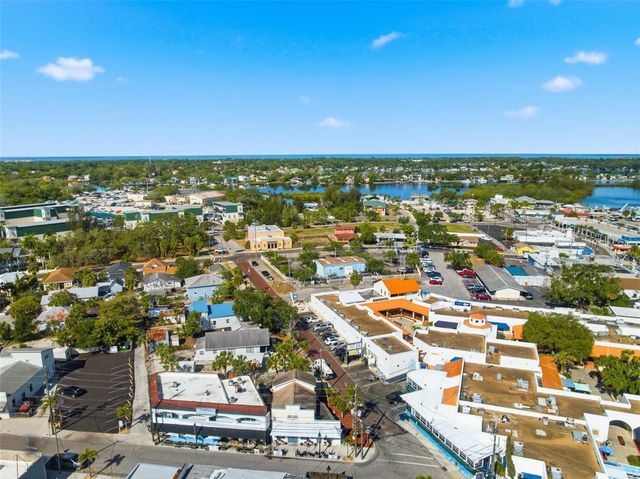 531 ATHENS STREET, Tarpon Springs, FL 34689