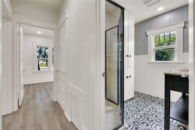 809 E Colton, Redlands, CA 92374