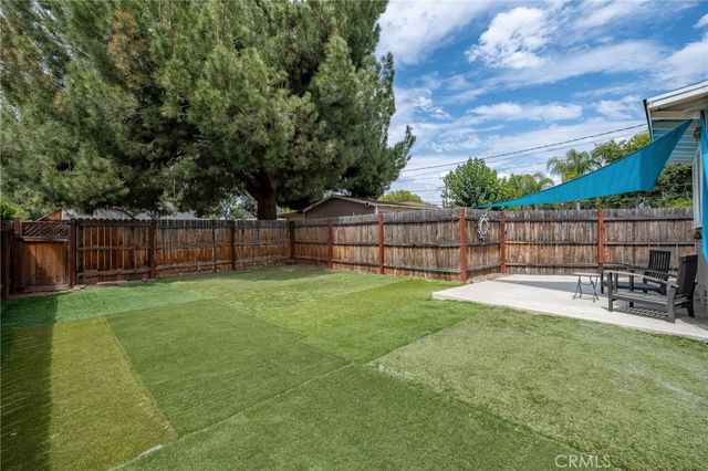 809 E Colton, Redlands, CA 92374