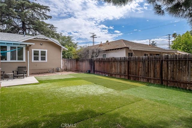 809 E Colton, Redlands, CA 92374