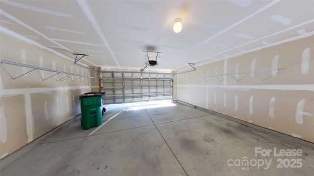 9029 Seamill Road, Charlotte, NC 28278