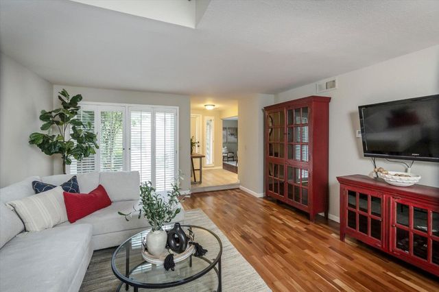 1633 Marconi Way, San Jose, CA 95125