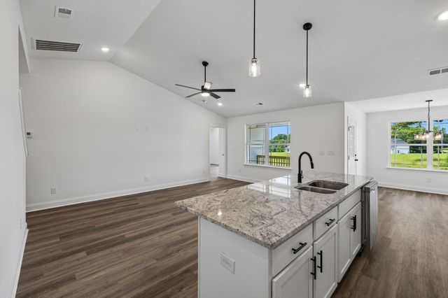100 Morgan Lane, Dickson, TN 37055