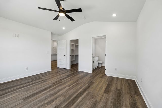 100 Morgan Lane, Dickson, TN 37055