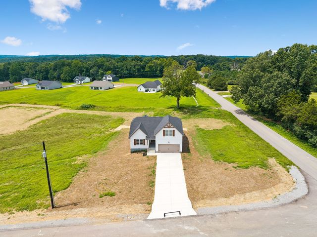 100 Morgan Lane, Dickson, TN 37055
