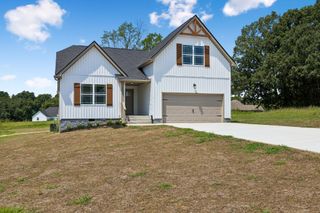 100 Morgan Lane, Dickson, TN 37055