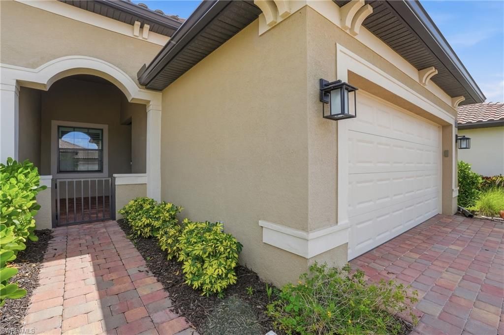 17377 Corsini DR, FORT MYERS, FL 33913 — photo 2