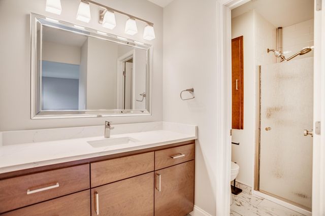 3546 Pilgrim Lane N, Plymouth, MN 55441