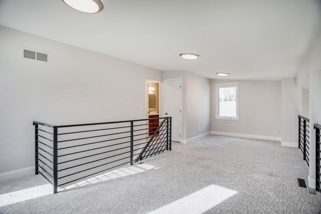 3546 Pilgrim Lane N, Plymouth, MN 55441