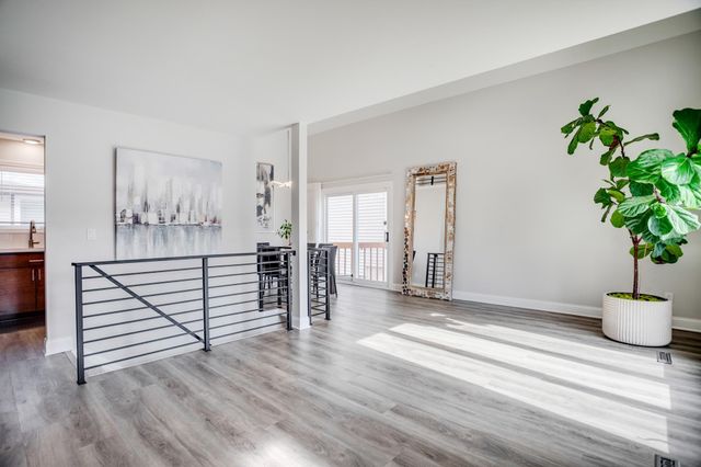 3546 Pilgrim Lane N, Plymouth, MN 55441