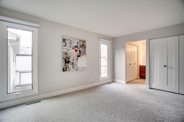 3546 Pilgrim Lane N, Plymouth, MN 55441