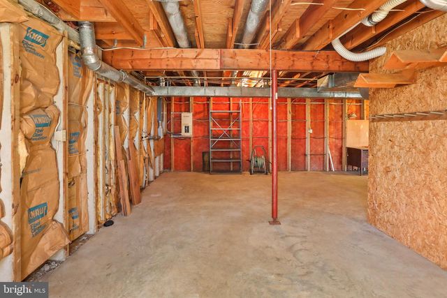 225 PINE GROVE RD, Bluemont, VA 20135