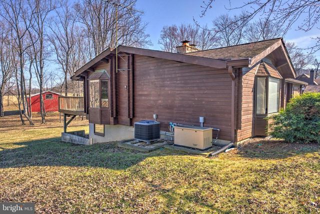 225 PINE GROVE RD, Bluemont, VA 20135