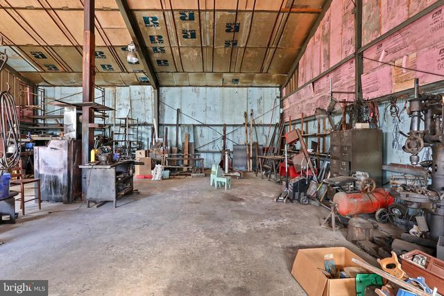 225 PINE GROVE RD, Bluemont, VA 20135