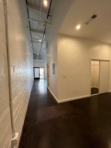 3012 Clover 101, Dallas, TX 75226