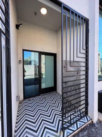 3012 Clover 101, Dallas, TX 75226