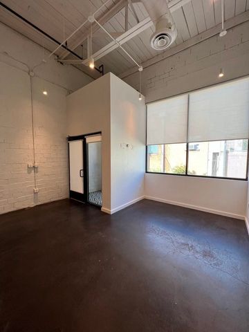 3012 Clover 101, Dallas, TX 75226