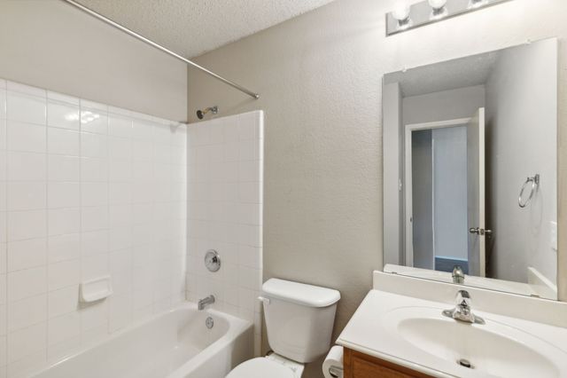 9916 Nixon Drive, Mckinney, TX 75072