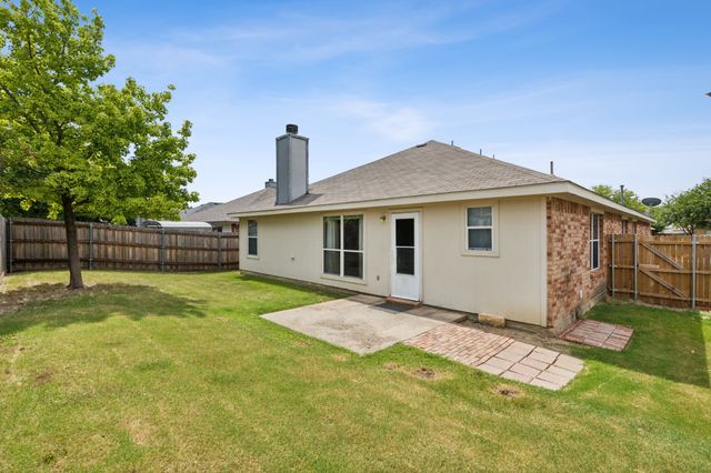 9916 Nixon Drive, Mckinney, TX 75072