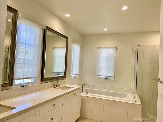 203 Fiore, Irvine, CA 92602
