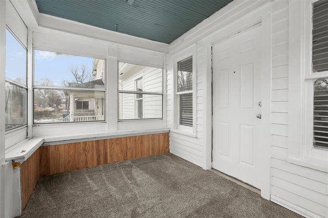 1314 Clinton Avenue, Kalamazoo, MI 49001