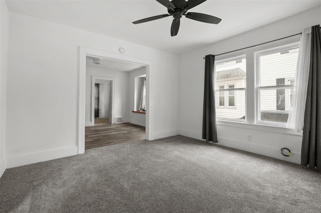 1314 Clinton Avenue, Kalamazoo, MI 49001