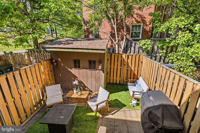 1735 CAMERON ST, Alexandria, VA 22314