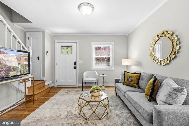 1735 CAMERON ST, Alexandria, VA 22314