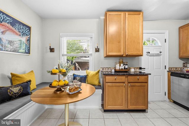1735 CAMERON ST, Alexandria, VA 22314