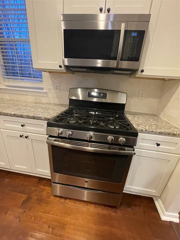 1829 Trail Ridge Lane, Flower Mound, TX 75028