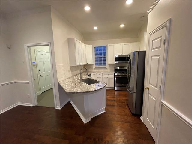 1829 Trail Ridge Lane, Flower Mound, TX 75028