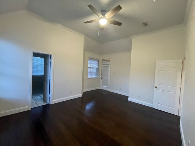 1829 Trail Ridge Lane, Flower Mound, TX 75028